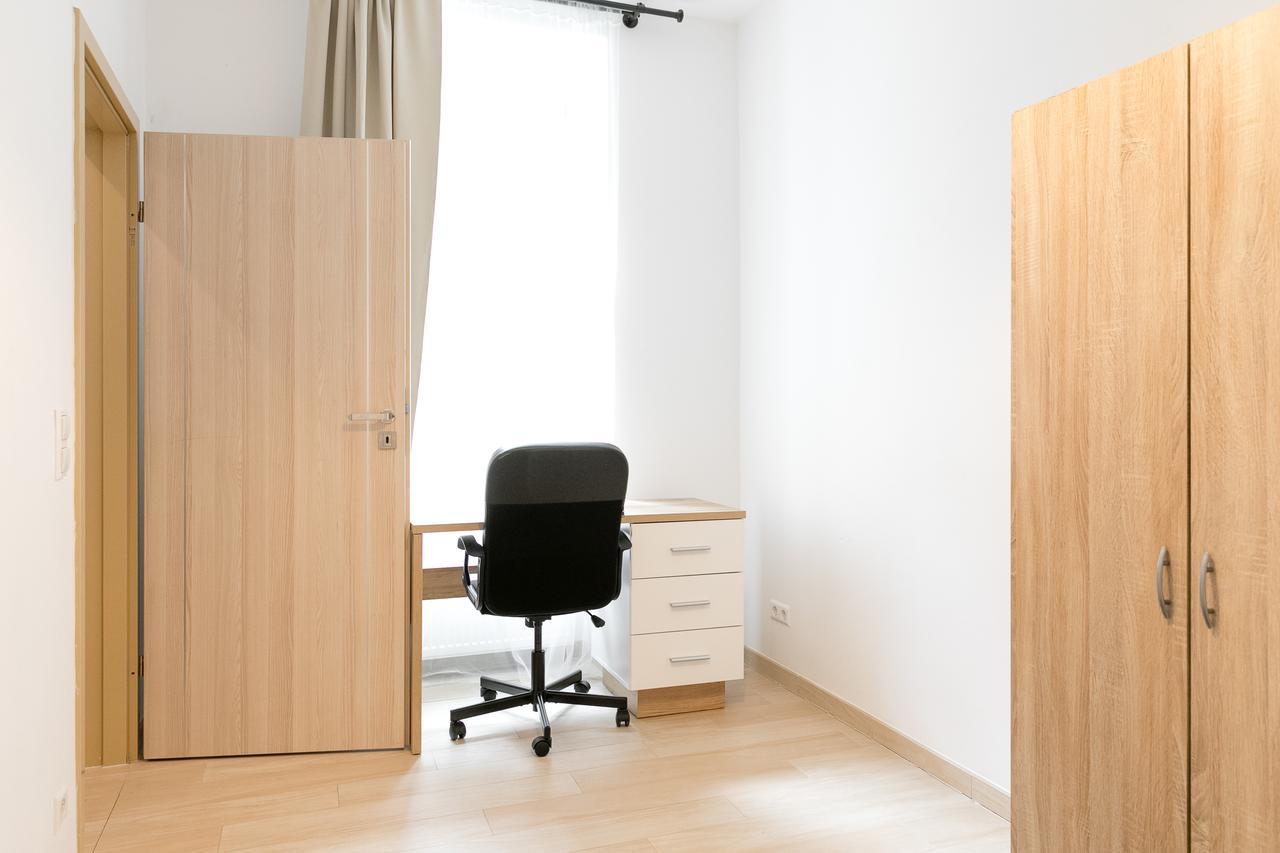 House In Apartment *